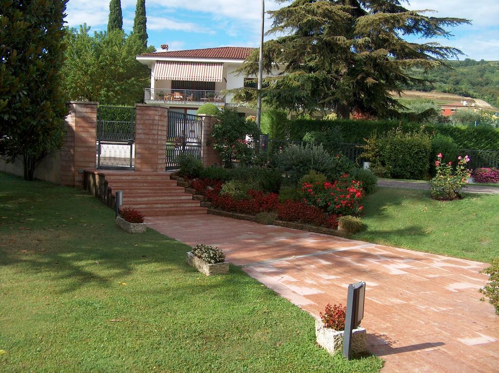 B&B La Grola San Martino Buon Albergo Habitación foto
